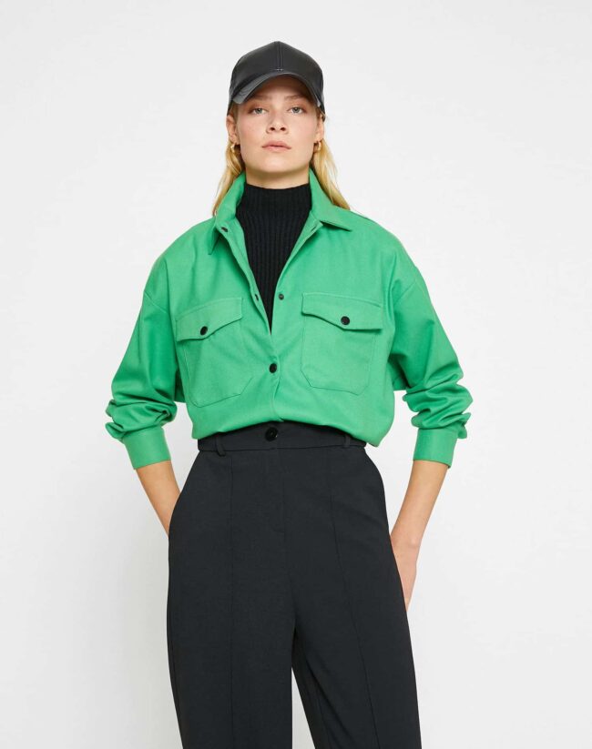 Camisa de Manga Comprida com Bolso e Fecho de Molas