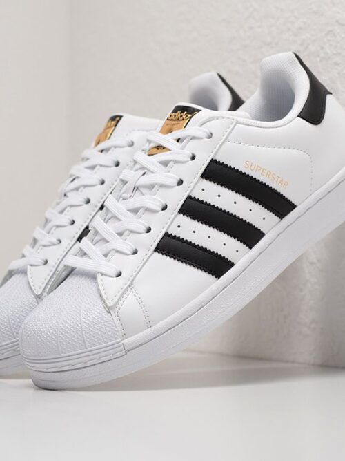 Adidas Superstar